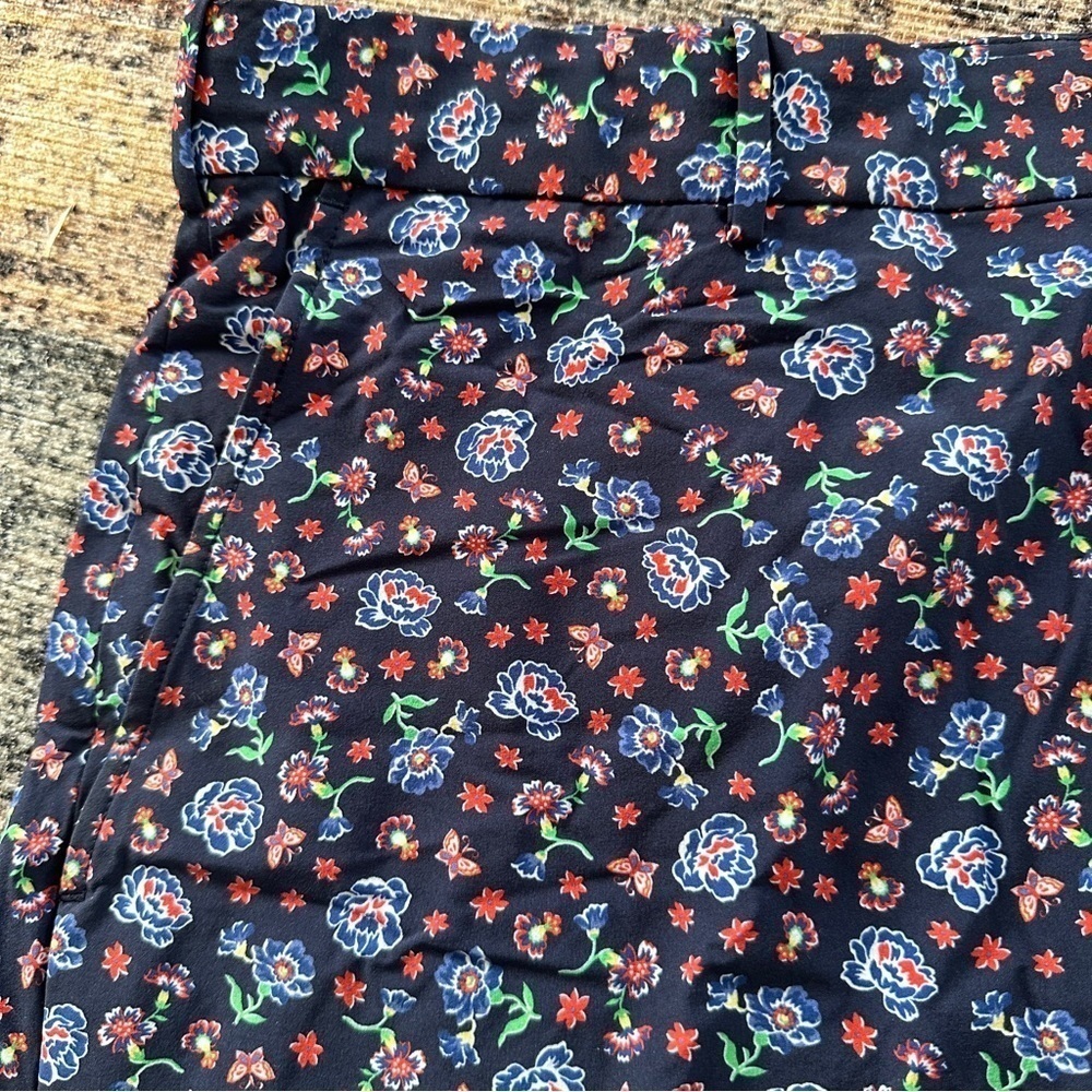 Men’s Polo Golf Navy Floral Shorts sz 36 - Picture 5 of 8